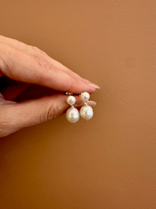 Orecchini doppia perla