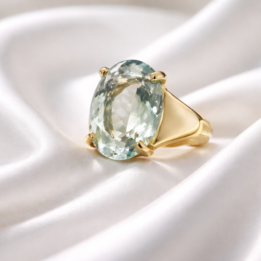 Anello con prasiolite ovale