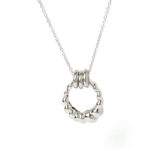 collana in argento 925 fairmined etico e sostenibile con forme irregolari morbide e sinuose