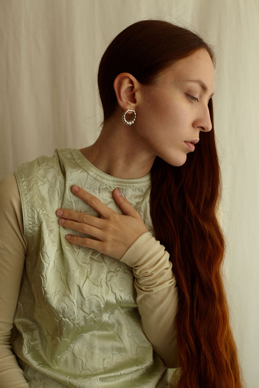 orecchino collezione echoes in argento 925 disegnato da piqué jewelry gioielleria a riva del garda