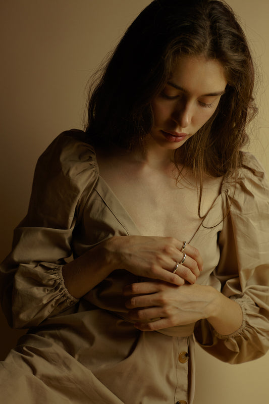 indossato di tre anelli in argento 925 da gioielleria piqué riva del garda