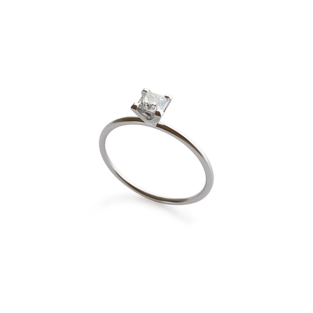 SOLITARIO SQUARE | pre-ordine