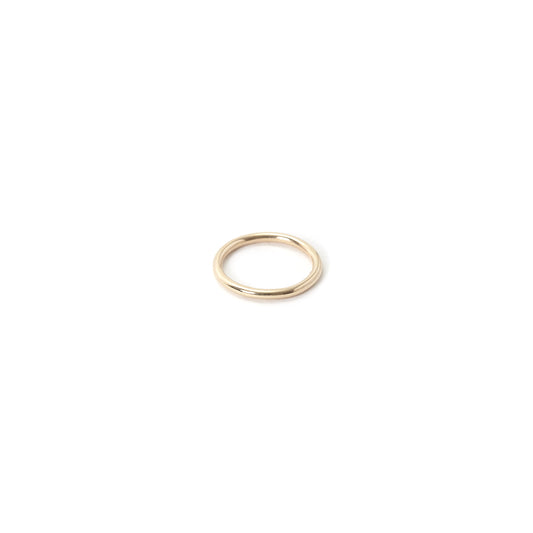 anello sottile by piqué in oro giallo