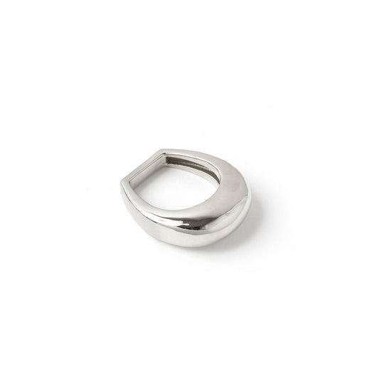 anello in argento 925 dalle forme morbide minimal ed eleganti fatto a mano in italia